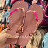 Havaianas Slim Square + Pingente Placa Logo, Borboleta e nome (Yasmin)